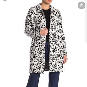 NWT T Tahari Rose Jacquard Knit Cardigan